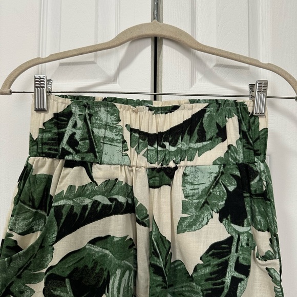 Kourt Willow Two Piece Set - Picture 11 of 14